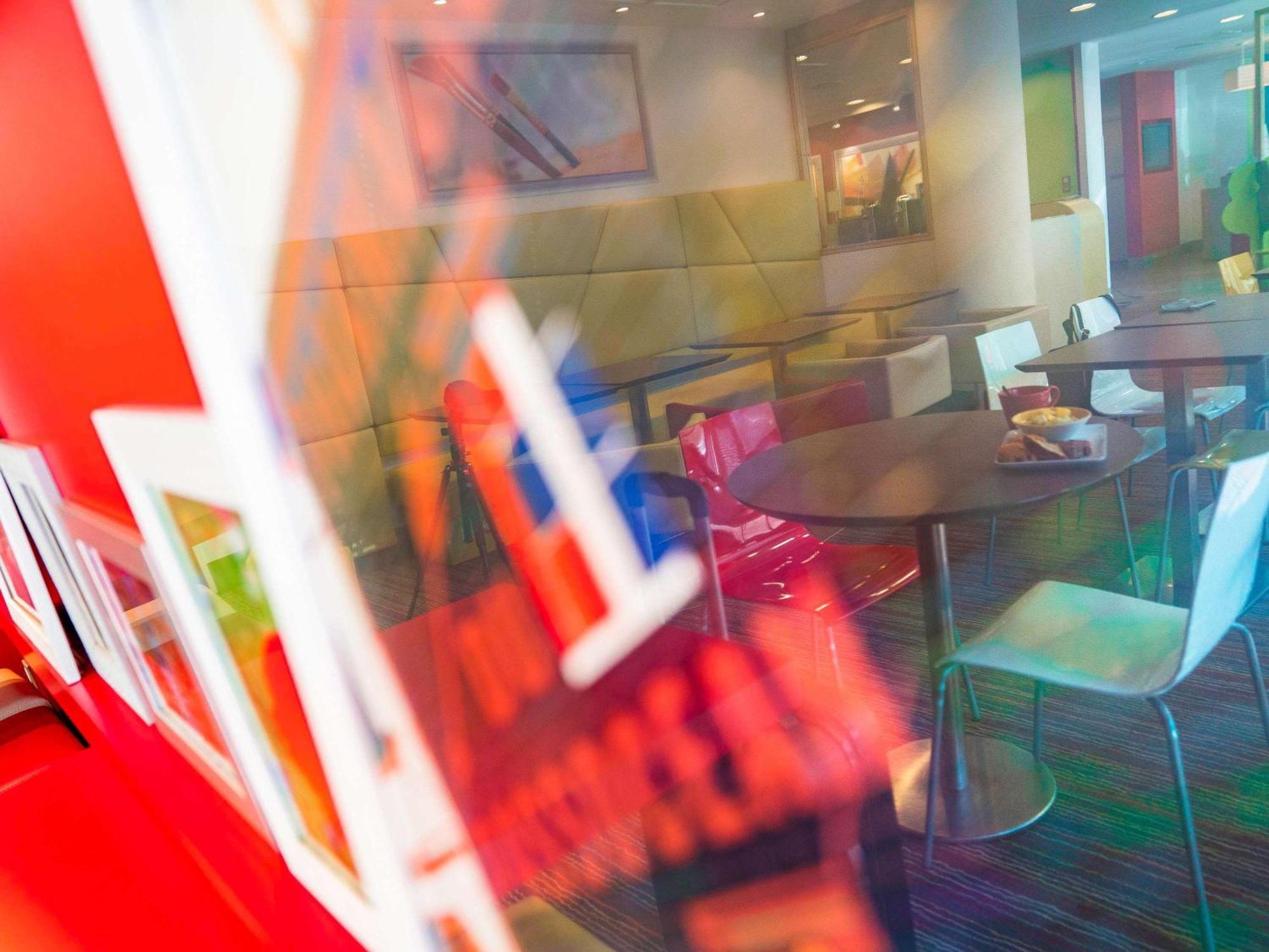Ibis Styles Honfleur Centre Historique Hotel Bagian luar foto