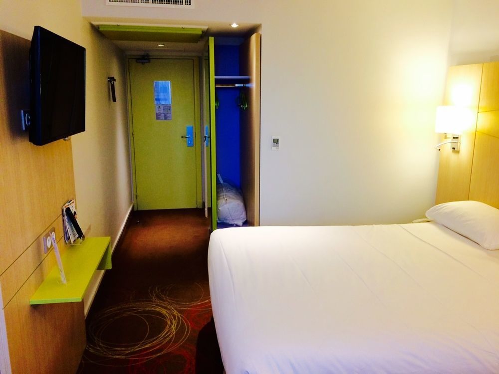 Ibis Styles Honfleur Centre Historique Hotel Bagian luar foto