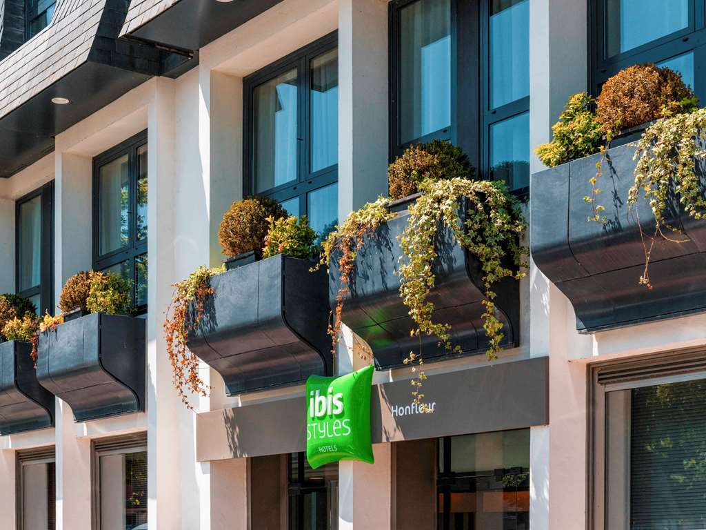 Ibis Styles Honfleur Centre Historique Hotel Bagian luar foto